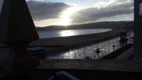 Appartement in Tanger am Ocean im sechsten Stockwerk ohne Aufzug